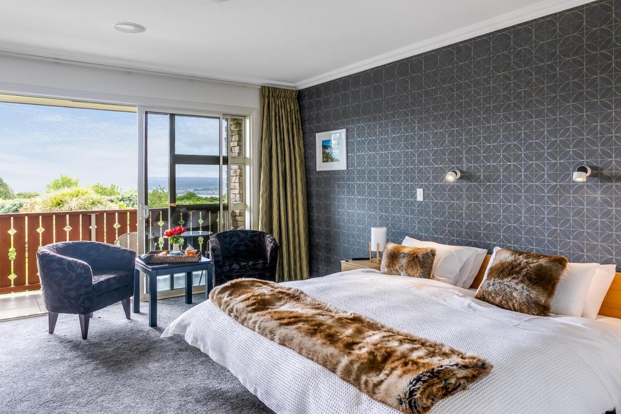 Chalet Eiger Taupo Bagian luar foto