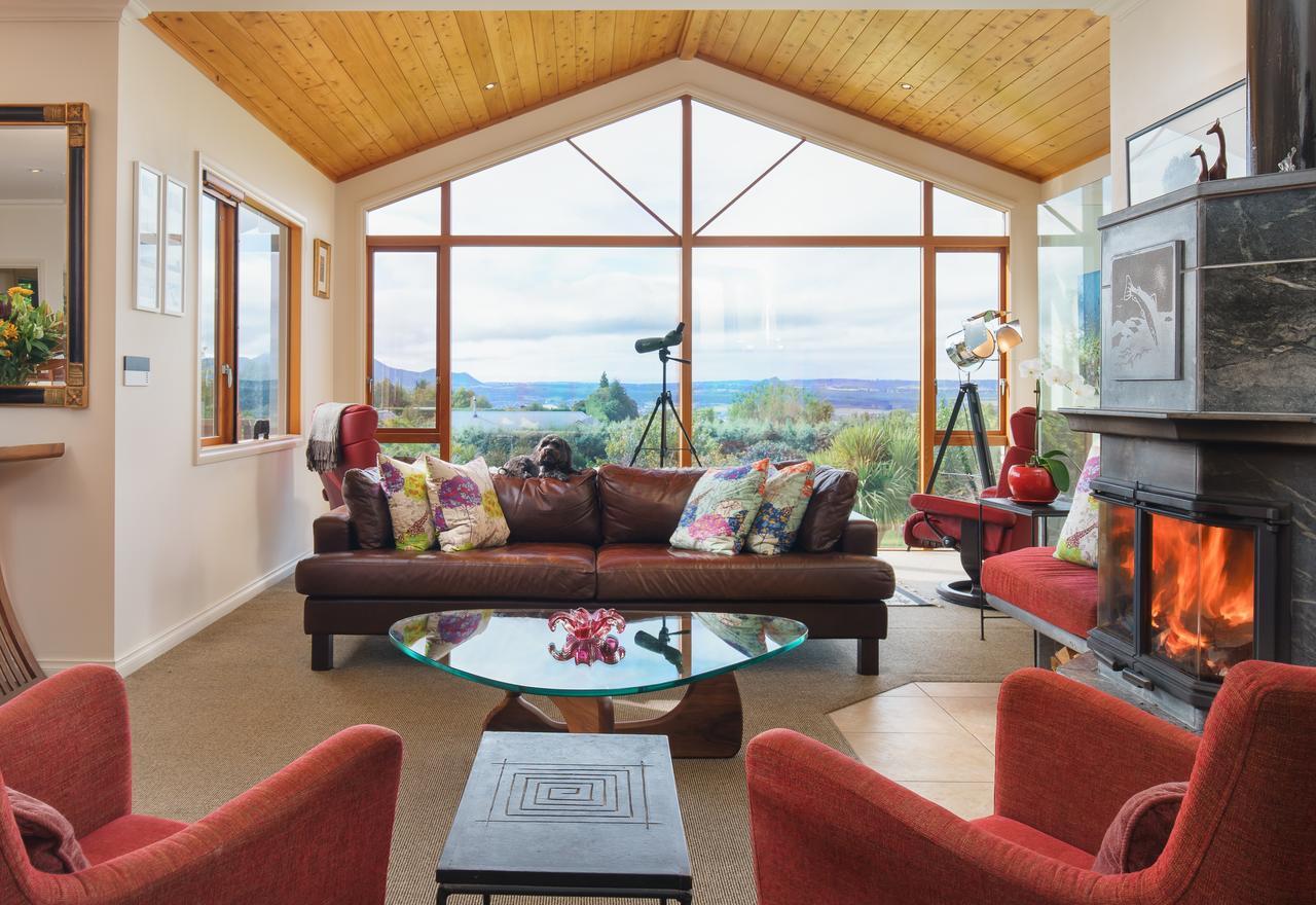 Chalet Eiger Taupo Bagian luar foto