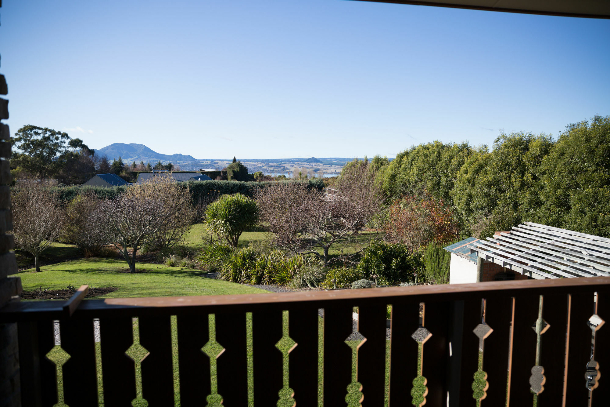 Chalet Eiger Taupo Bagian luar foto