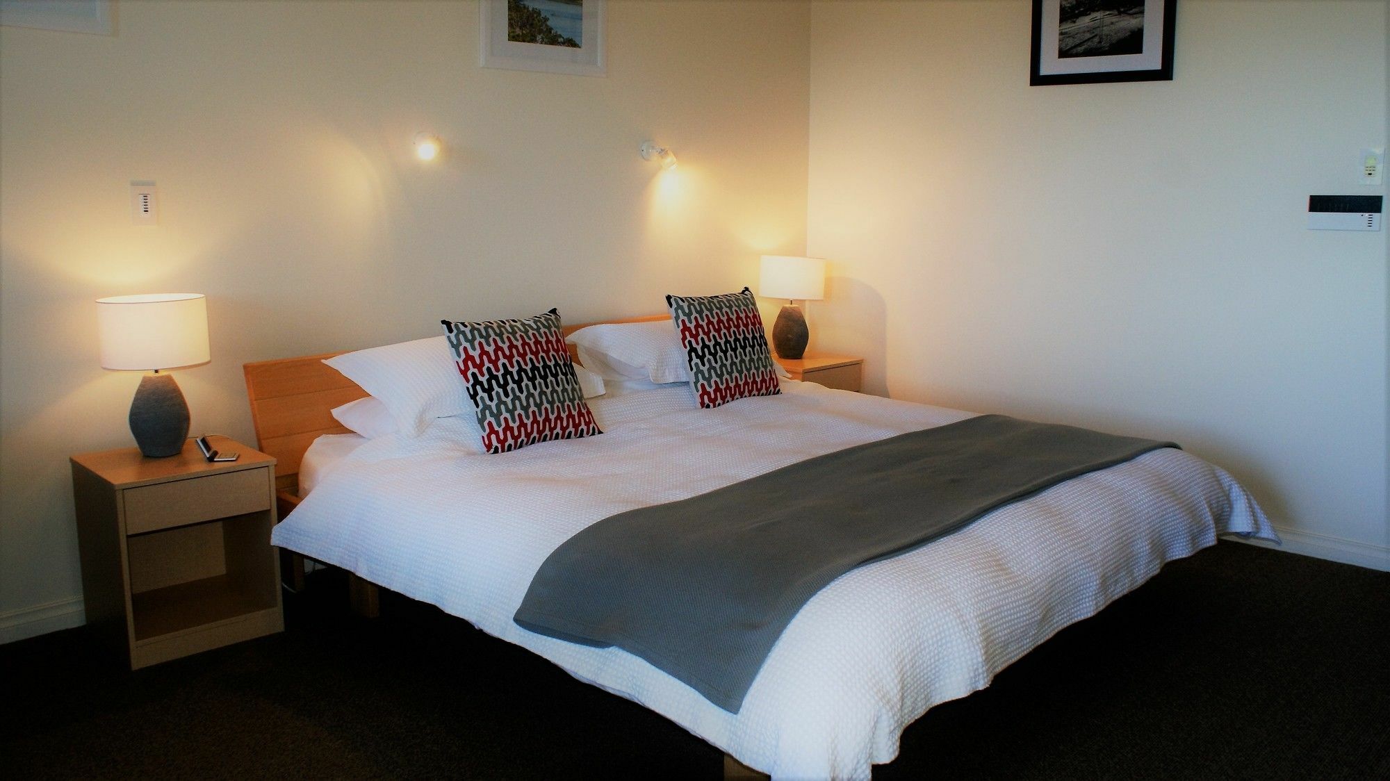 Chalet Eiger Taupo Bagian luar foto